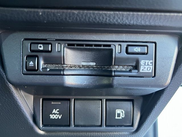 TOYOTA PRIUS 2023 Image 31