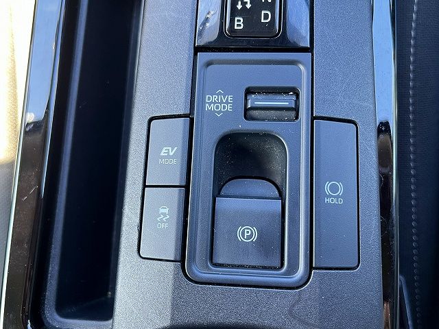 TOYOTA PRIUS 2023 Image 31