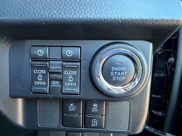 TOYOTA ROOMY 2020 Image 31