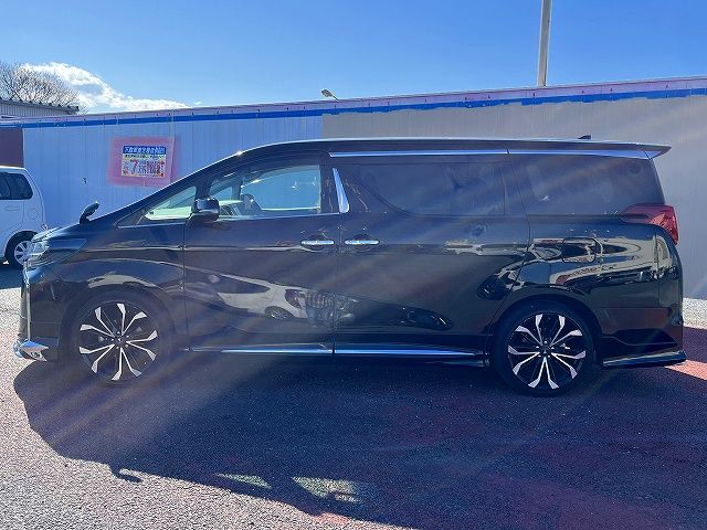 TOYOTA ALPHARD 2021 Image 31