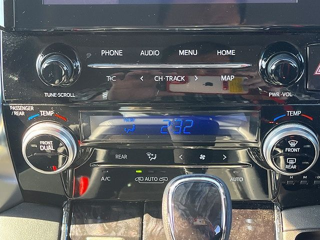 TOYOTA ALPHARD 2021 Image 31