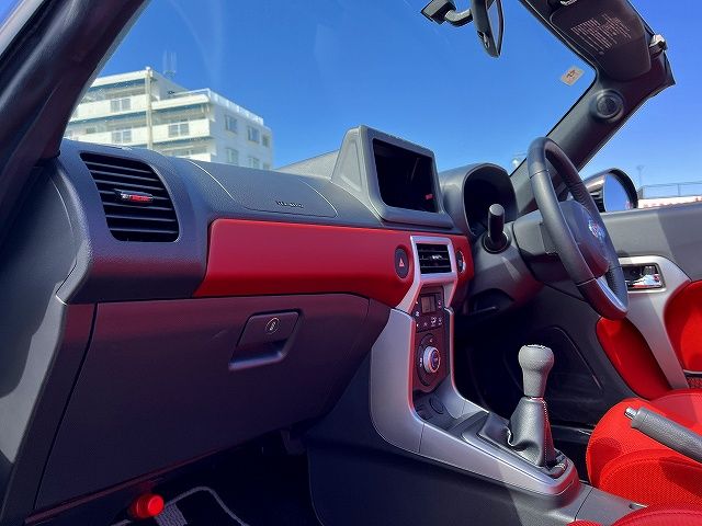 DAIHATSU COPEN 2025 Image 31