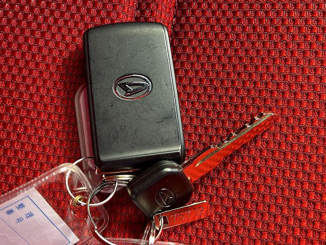 DAIHATSU COPEN 2025 Image 31