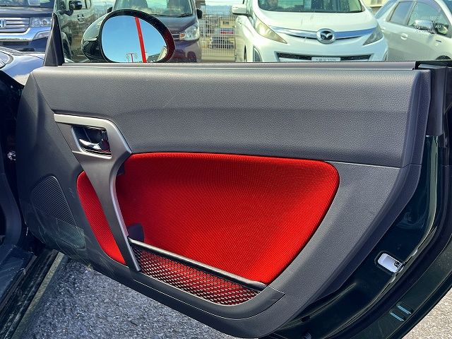 DAIHATSU COPEN 2025 Image 31