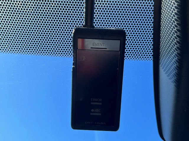 TOYOTA COROLLA CROSS HYBRID 2022 Image 31