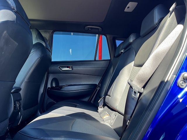 TOYOTA COROLLA CROSS HYBRID 2022 Image 31