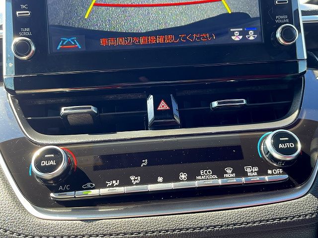 TOYOTA COROLLA CROSS HYBRID 2022 Image 31