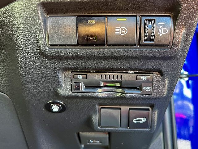 TOYOTA COROLLA CROSS HYBRID 2022 Image 31