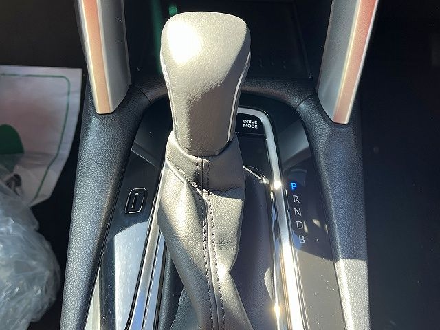 TOYOTA COROLLA CROSS HYBRID 2022 Image 31