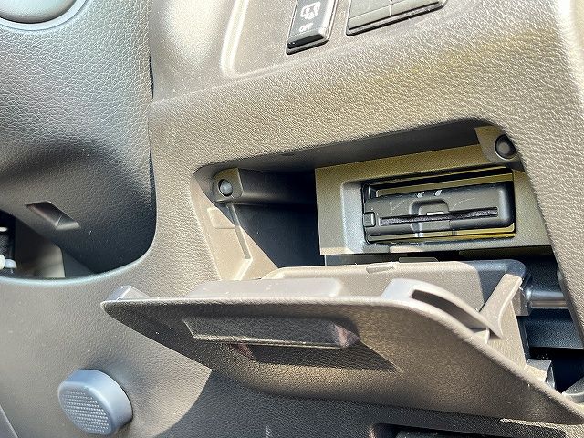 NISSAN SERENA  WG 2022 Image 31