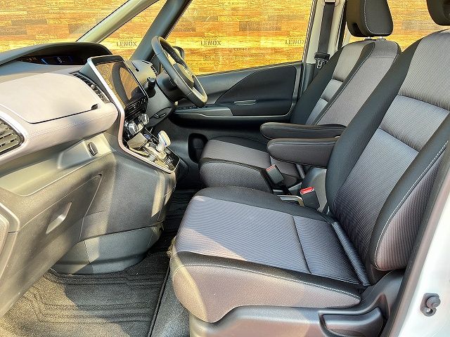 NISSAN SERENA  WG 2022 Image 31