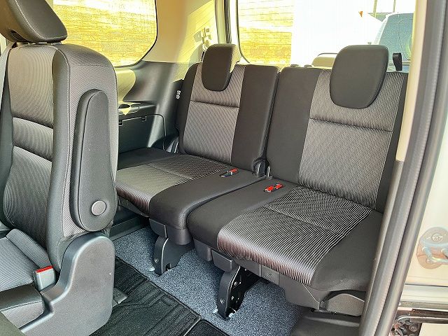 NISSAN SERENA  WG 2022 Image 31