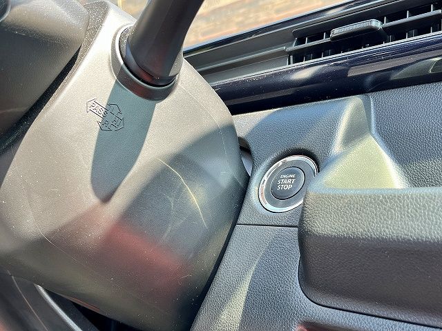 SUZUKI WAGON R 2019 Image 31