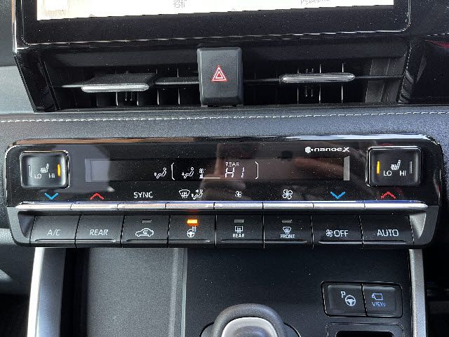 TOYOTA NOAH HYBRID 2024 Image 31