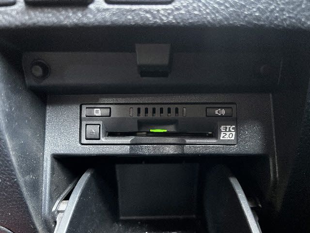 TOYOTA VELLFIRE 2016 Image 31