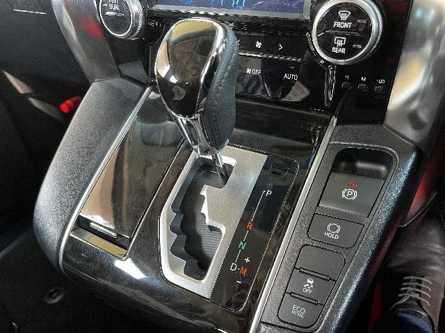 TOYOTA VELLFIRE 2016 Image 31