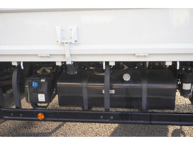 MITSUBISHI CANTER 2020 Image 31