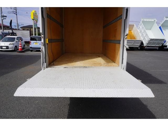 MITSUBISHI CANTER 2020 Image 31