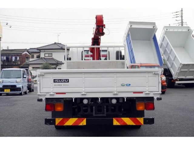 ISUZU FORWARD 2018 Image 31