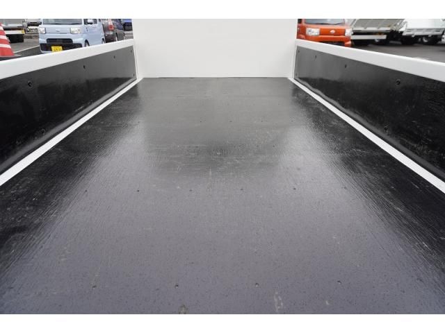 ISUZU ELF 2020 Image 31