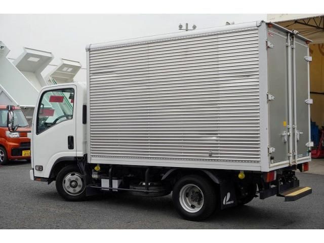 ISUZU ELF 2019 Image 31