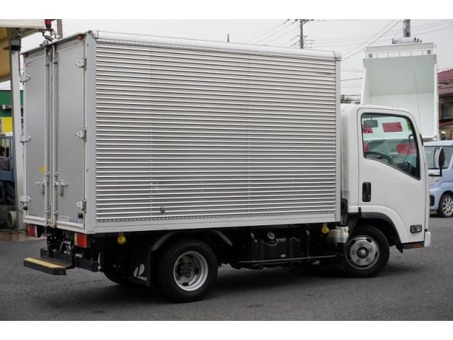 ISUZU ELF 2019 Image 31