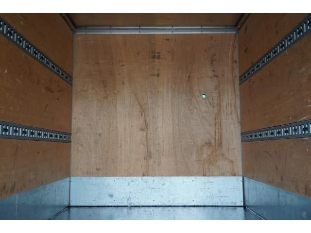 ISUZU ELF 2019 Image 31