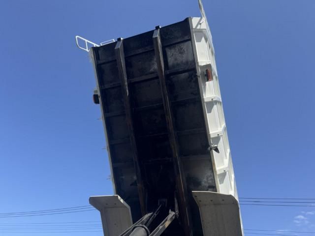 MITSUBISHI FUSOU SUPER GREAT 2024 Image 31