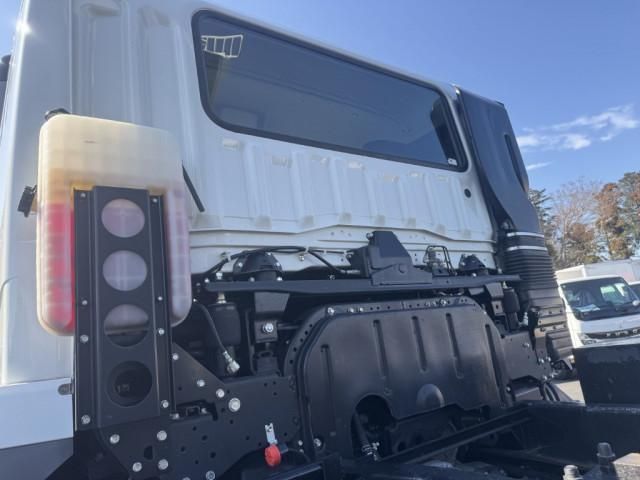 MITSUBISHI FUSOU SUPER GREAT 2024 Image 31