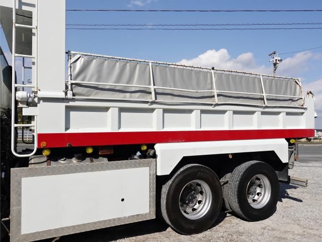 MITSUBISHI FUSOU SUPER GREAT 2013 Image 31