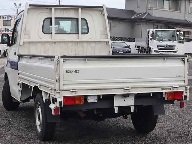 TOYOTA TOWNACE TRUCK 2WD 2021 Image 31