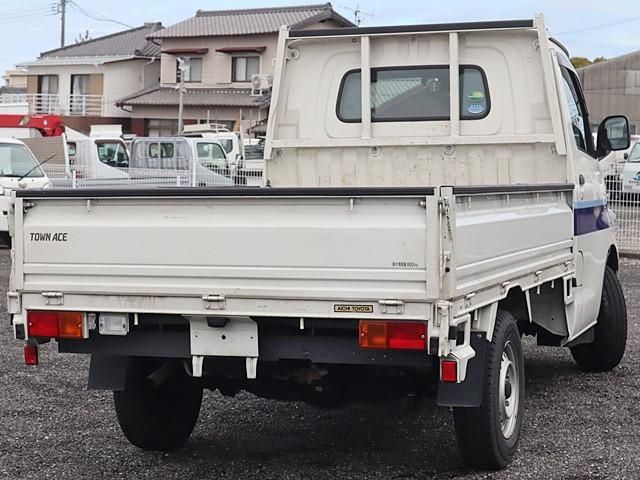 TOYOTA TOWNACE TRUCK 2WD 2021 Image 31