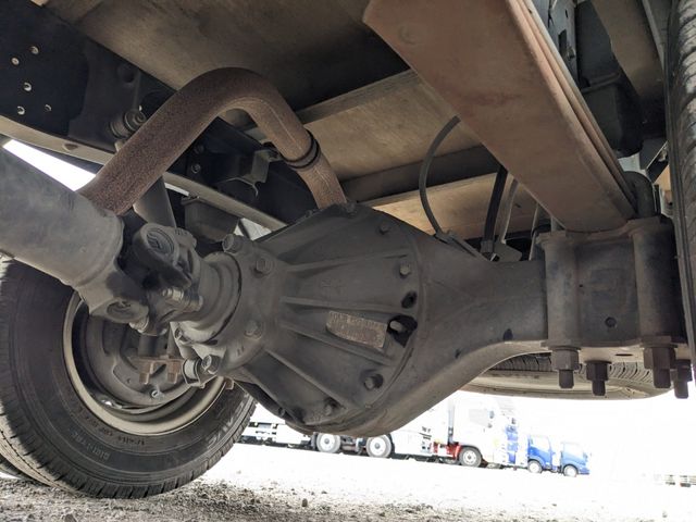 ISUZU ELF 2016 Image 31