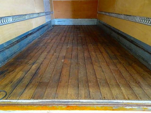 ISUZU ELF 2017 Image 31