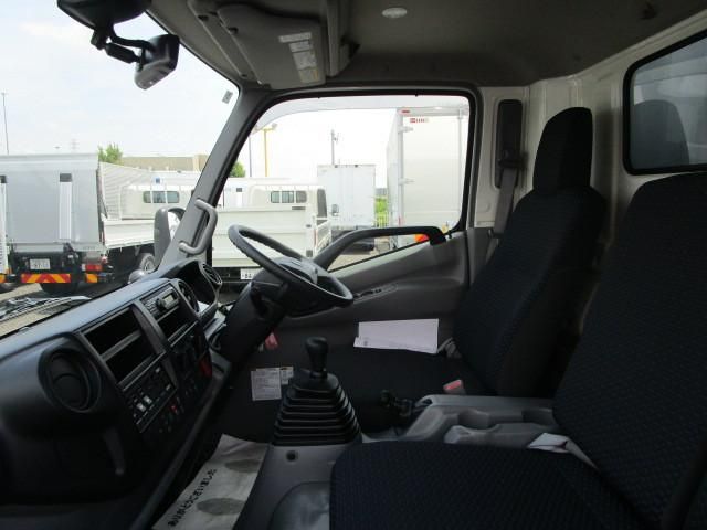 HINO DUTRO 2025 Image 31