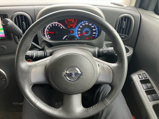 NISSAN CUBE 2010 Image 31