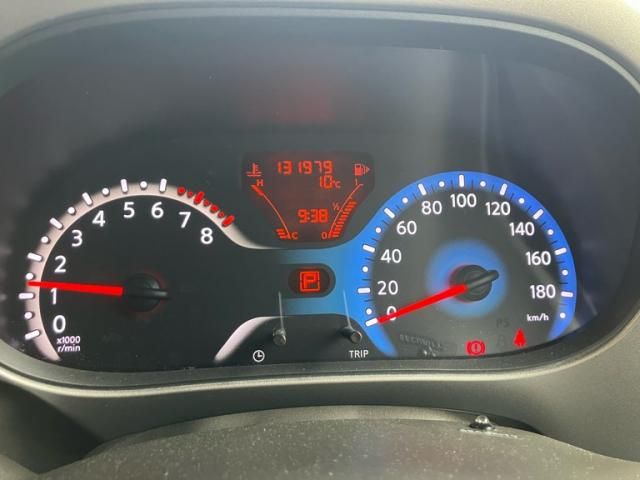 NISSAN CUBE 2010 Image 31