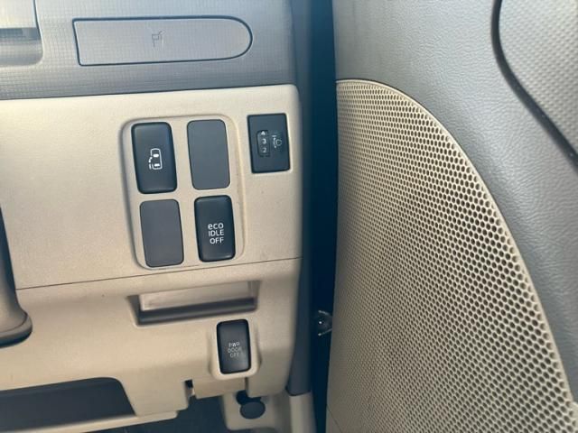 DAIHATSU TANTO 2012 Image 31