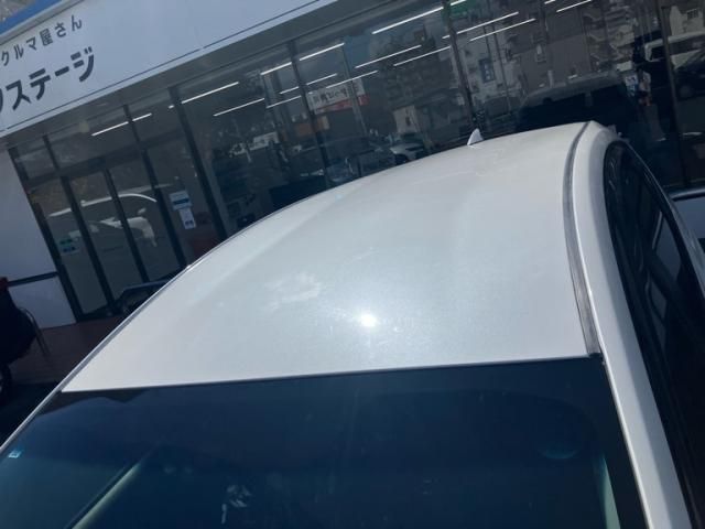 TOYOTA PRIUS ALPHA 2013 Image 31