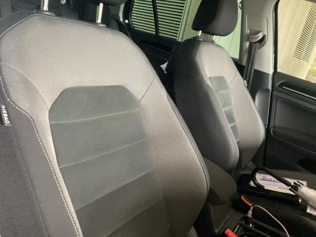 VOLKSWAGEN GOLF 2017 Image 31