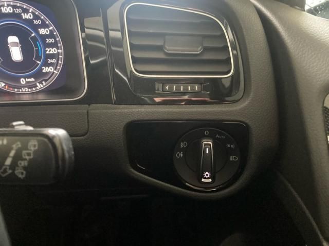 VOLKSWAGEN GOLF 2017 Image 31