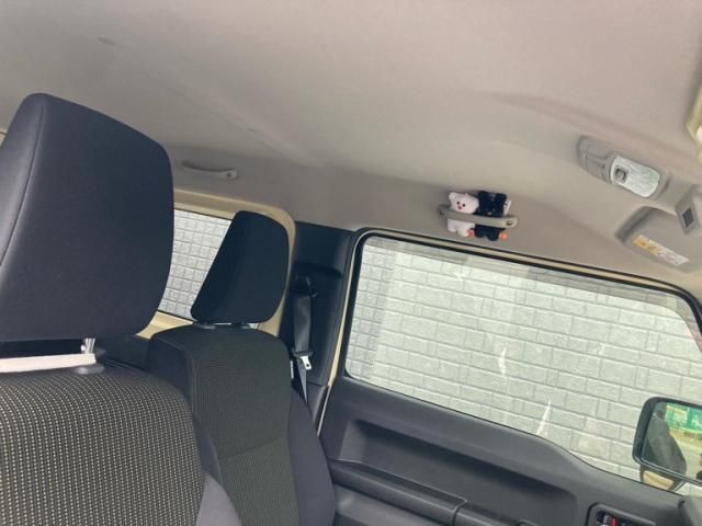 SUZUKI JIMNY 4WD 2018 Image 31