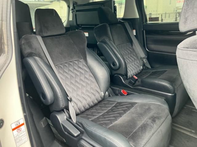 TOYOTA ALPHARD HYBRID 4WD 2015 Image 31