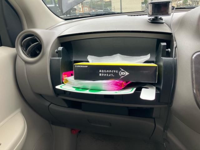 NISSAN MARCH 2011 Image 31