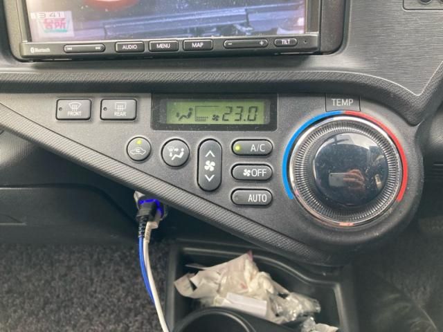 TOYOTA AQUA 2013 Image 31