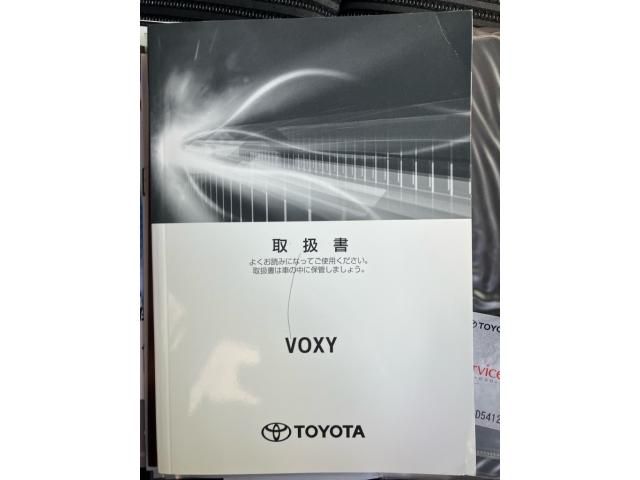 TOYOTA VOXY 2019 Image 31