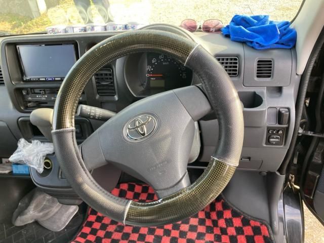 TOYOTA PIXIS VAN 2014 Image 31