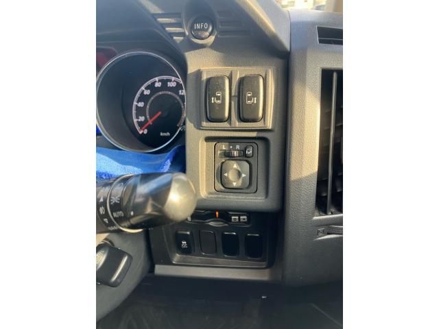 MITSUBISHI DELICA D:5 4WD 2013 Image 31