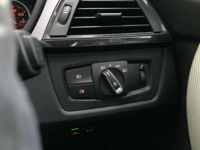 BMW 3SERIES SEDAN 2014 Image 31