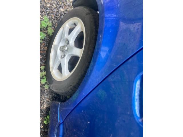 TOYOTA VITZ 2001 Image 31